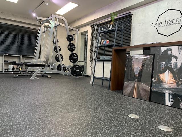 南森町店　内観